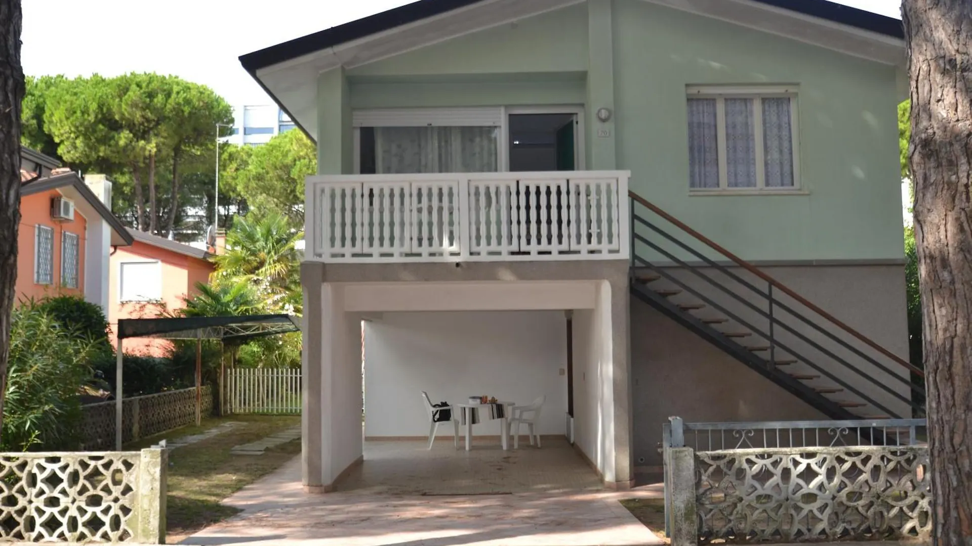 Dolomiti Apartment Bibione 0*,  Italy
